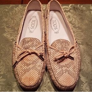 TOD's PYTHON GOMMINO two tone driving moc!